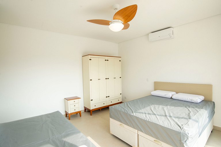 Vá à pé para praia Feiticeira - Casa 4 pessoas