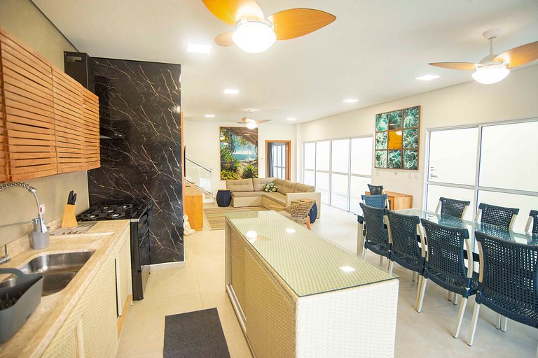 Vá à pé para praia Feiticeira - Casa 4 pessoas