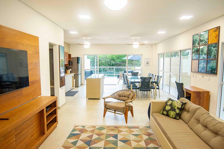 Vá à pé para praia Feiticeira - Casa 4 pessoas